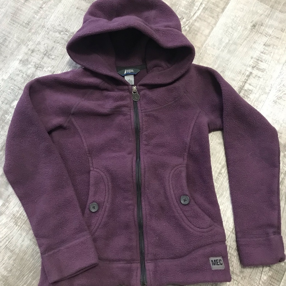 Girls 8 MEC fleece hoodie